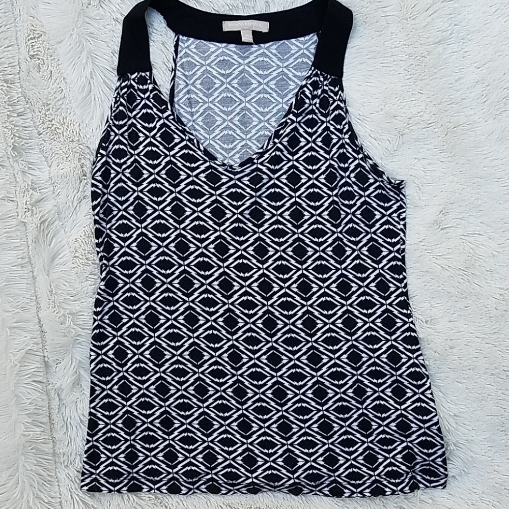 Banana Republic  geometric print tank top